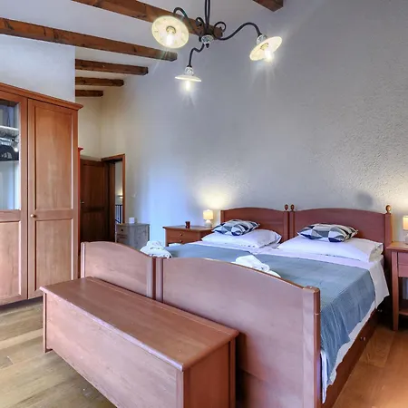 Nadua By Interhome *