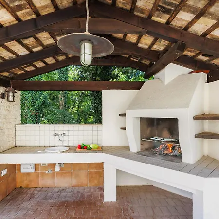 Nadua By Interhome Villa