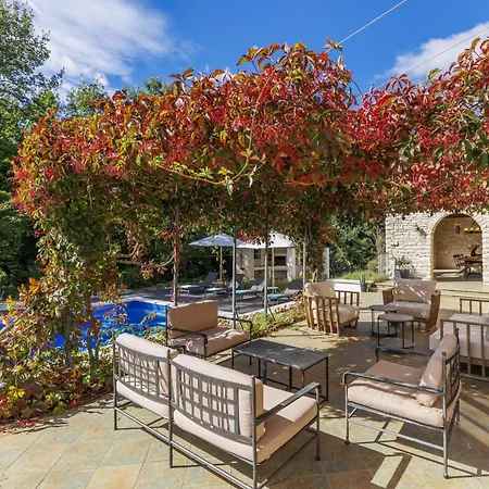 فيلة Nadua By Interhome *