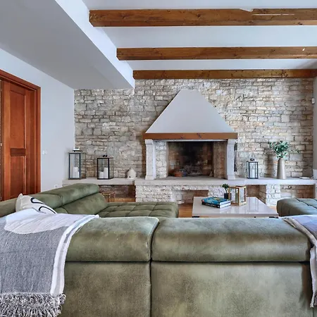 Nadua By Interhome * Katun