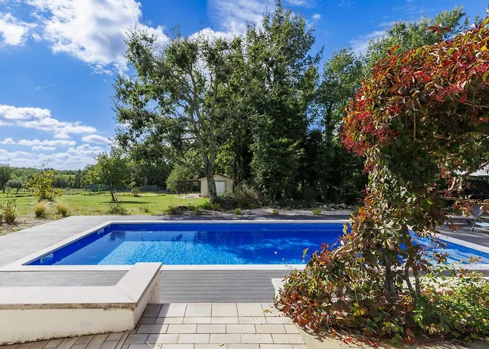 Villa Nadua By Interhome *